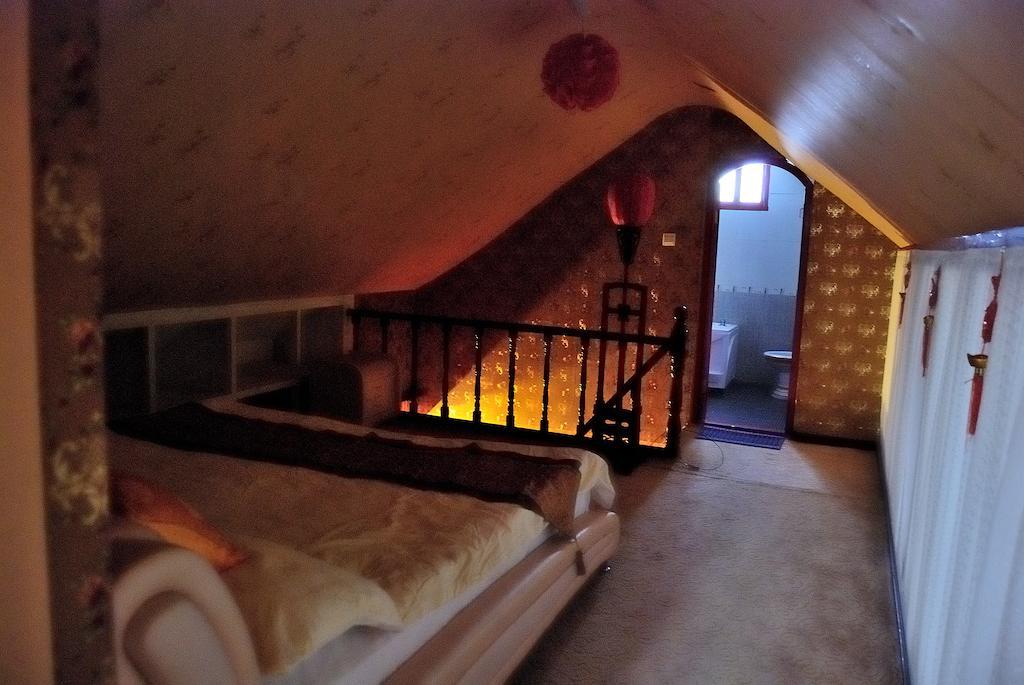 Templeside Deluxe Hutong Hotel Пекин Экстерьер фото